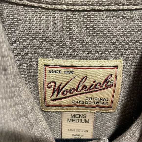 WOOLRICH Men's Button Down Short Sleeved Casual Shirt - Picture 4 of 9